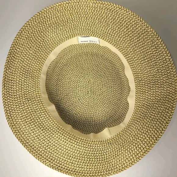 Nine West Straw Bucket Hat Womens Tan Brown Chain Faux Leather Band One Size - Picture 3 of 4